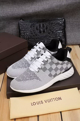 LV Fashion Men Sneakers--070